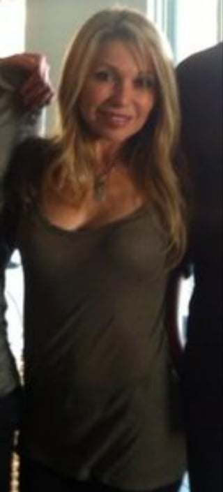 Eg diario rubia flaca actriz de voz
 #102134187