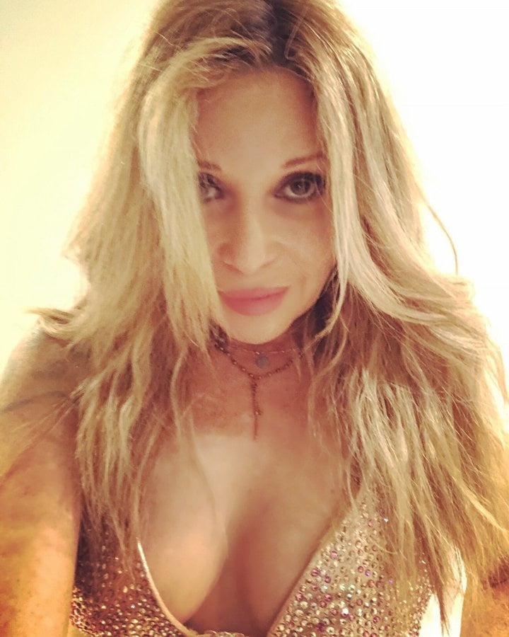 Eg diario rubia flaca actriz de voz
 #102134205