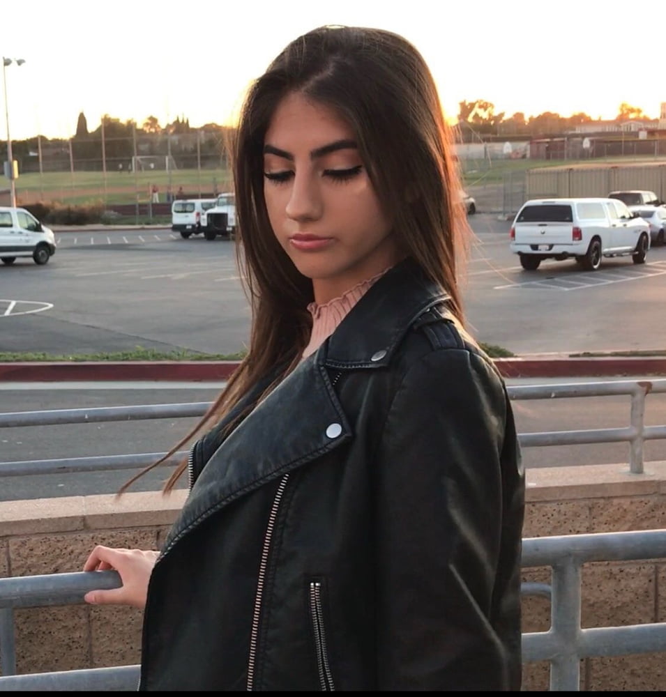 Amateur Brünette 167
 #105048569