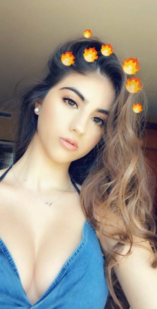 Amateur Brünette 167
 #105048579