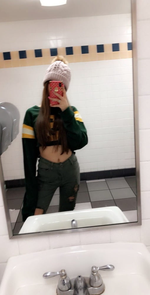 Amateur Brünette 167
 #105048581