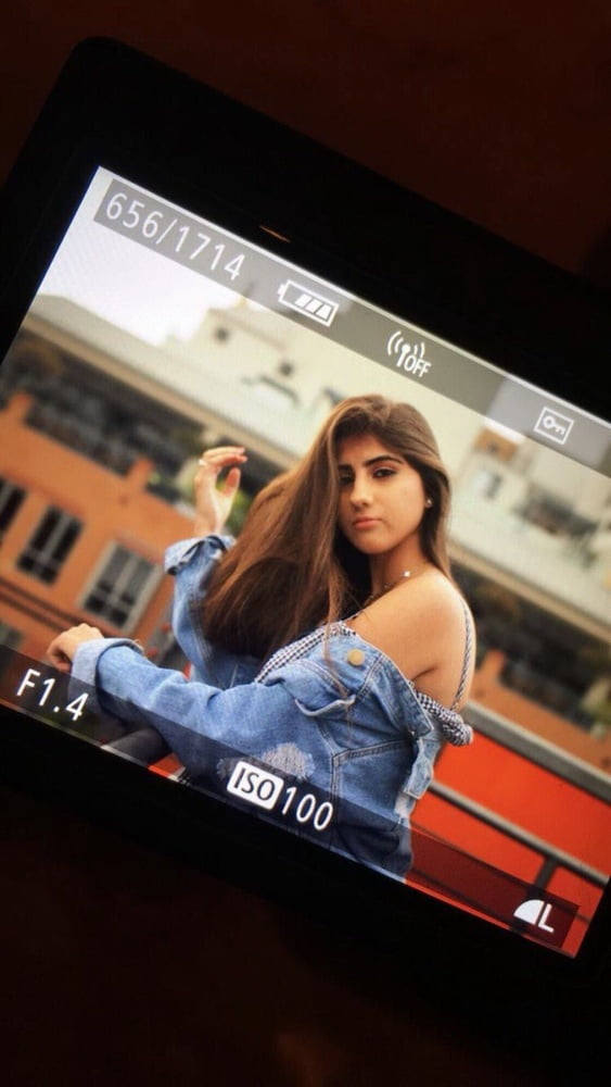 Amateur Brünette 167
 #105048586