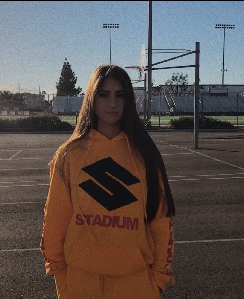 Amateur Brünette 167
 #105048595