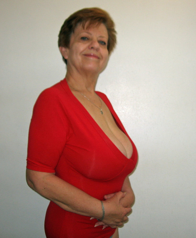 Brunette granny with big tits #99095008