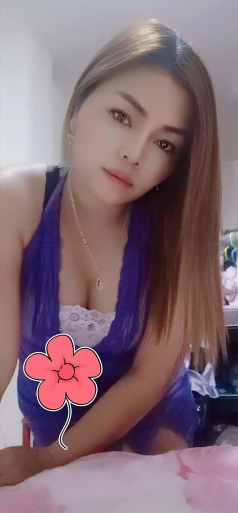 Ibu tetek besar #90689612