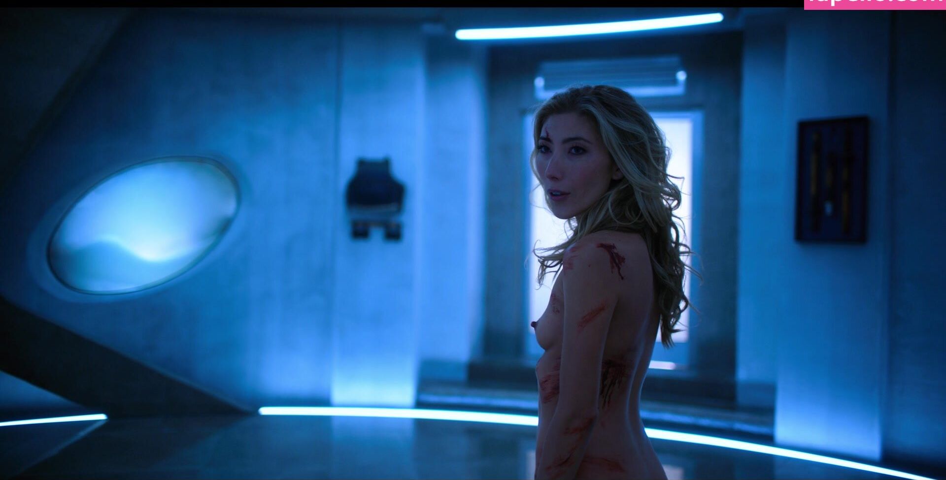 Dichen Lachman desnuda #109606313