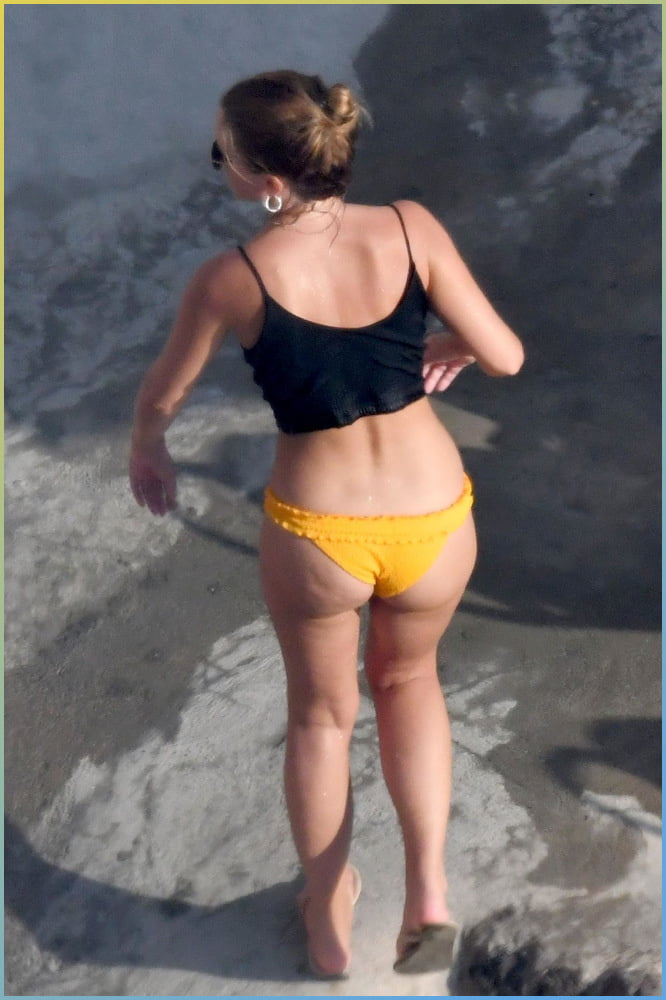 Emma watson bikini 08-04-2020
 #88171388