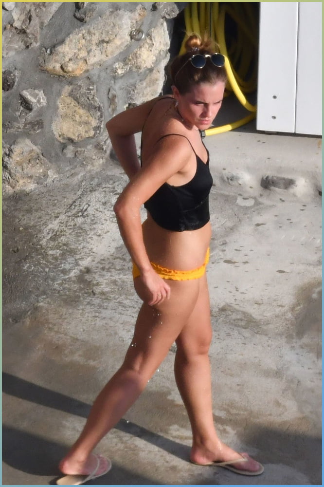 Emma watson bikini 08-04-2020
 #88171420