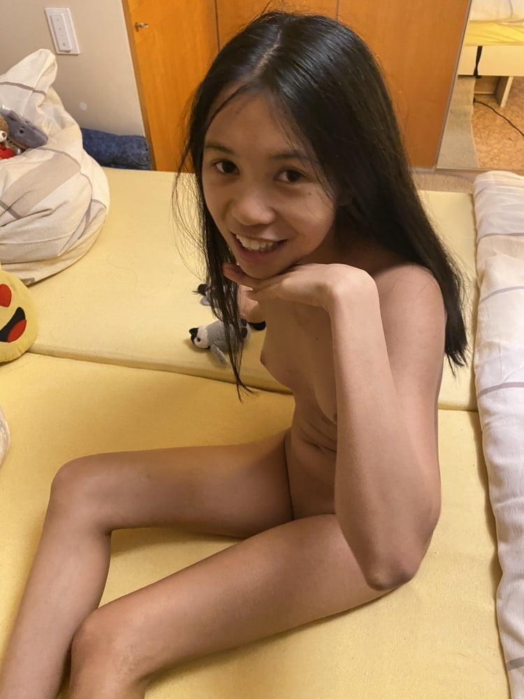 Naughty filipina slut loves to show her naked body #97208040