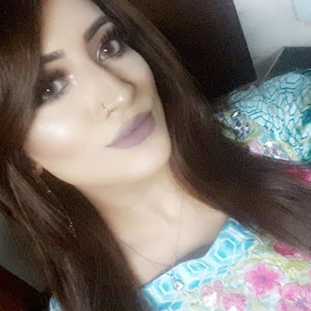 Pakistán indio árabe bengalí muñecas sexy
 #97431217