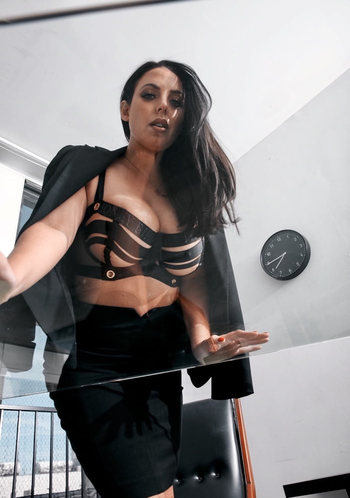 A ngela w hite 2
 #87818146