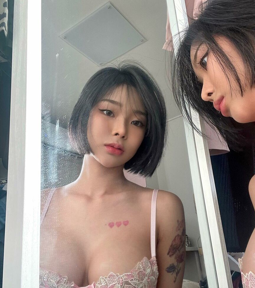 Wmookies nackt #108329706