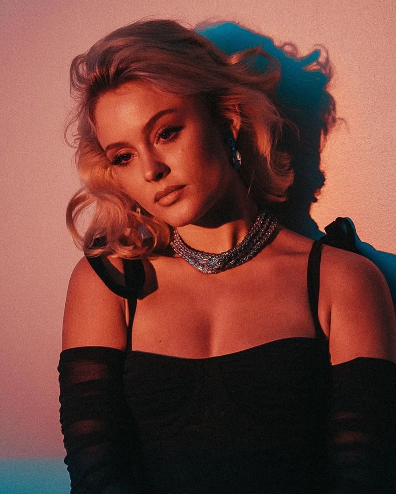 Zara larsson
 #101438931