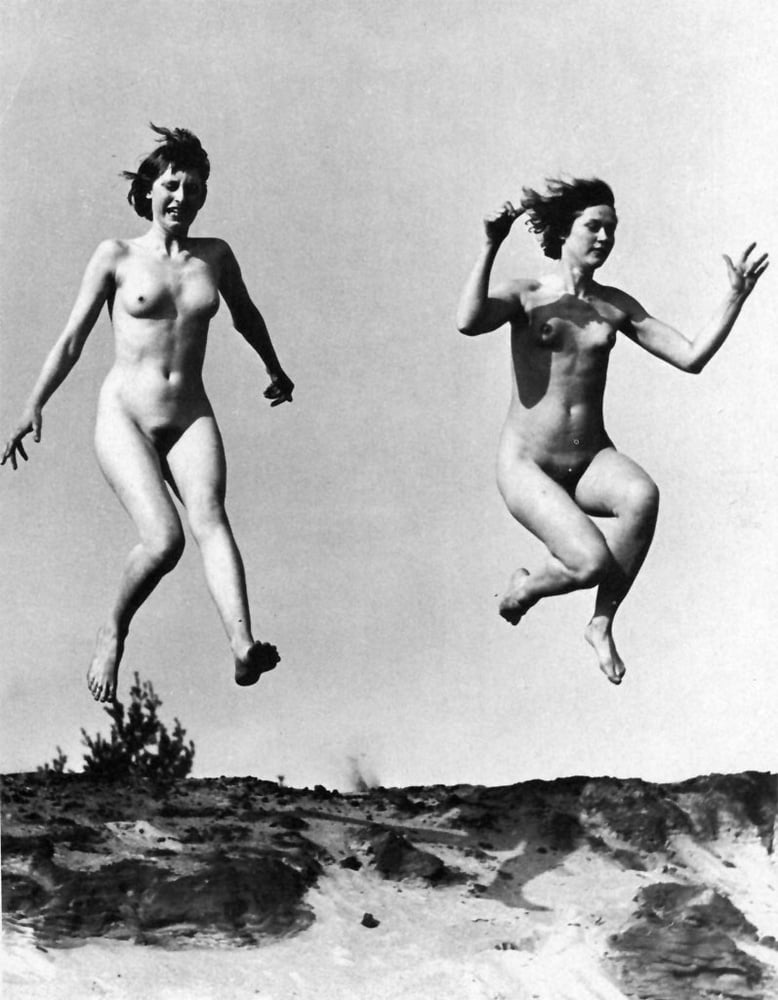 Vintage Nudisten 14
 #103972108