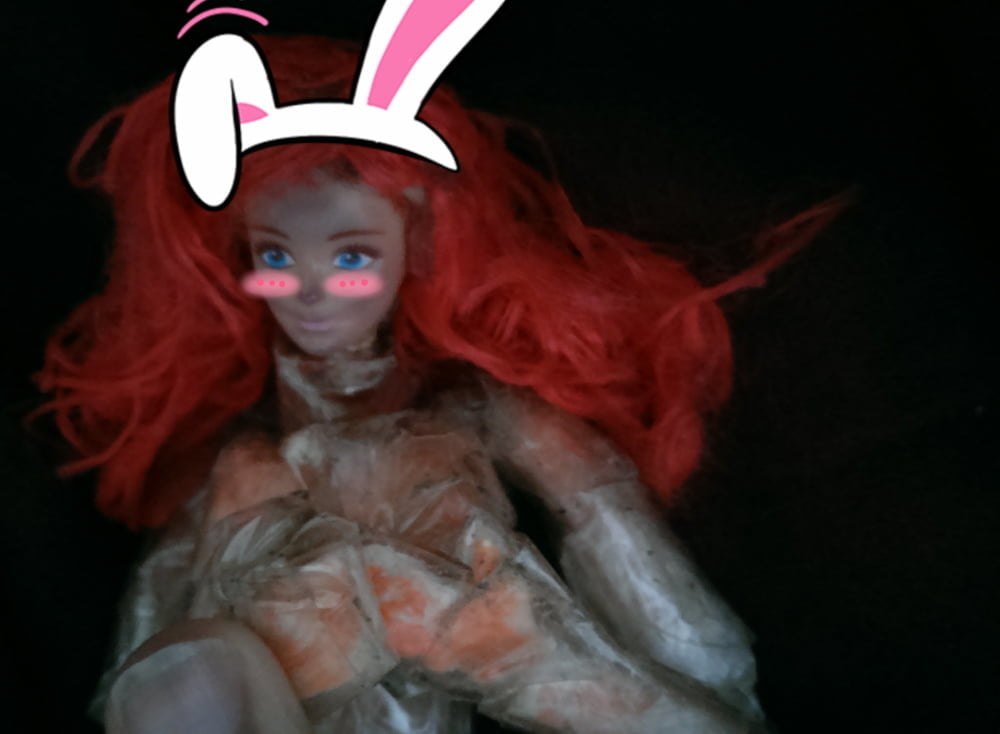 Glückliche Ostern (Mini-Barbie-Figur Sex-Puppe)
 #100659806