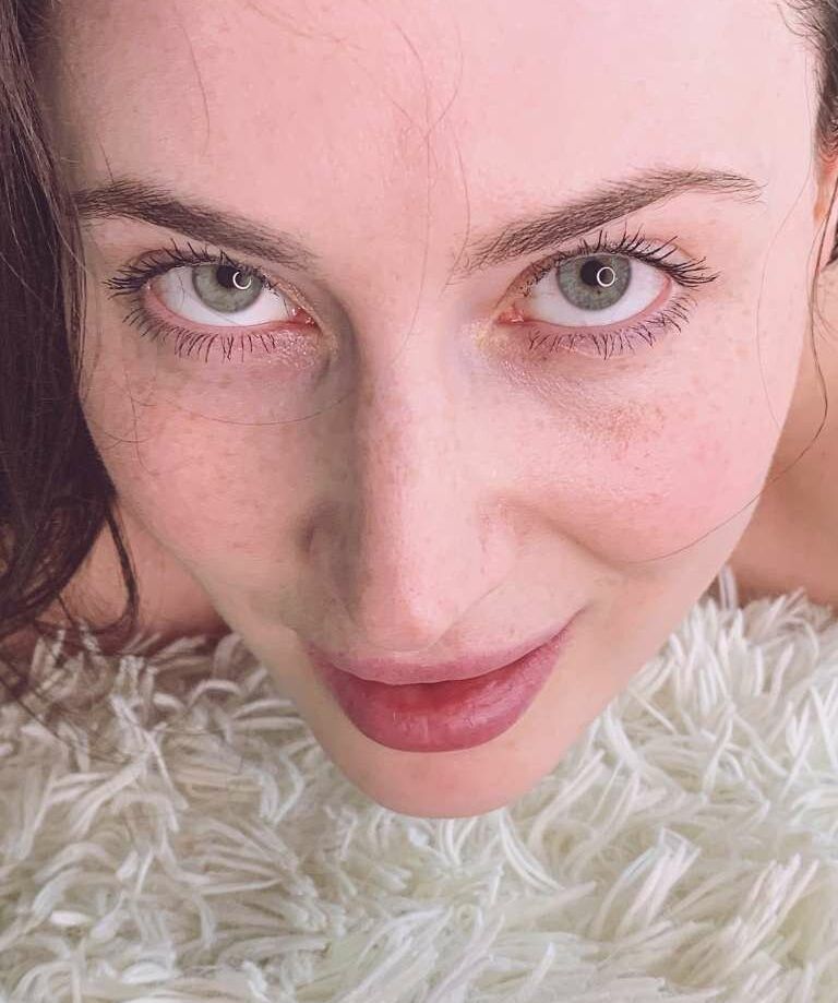 Isla David desnuda #109367626