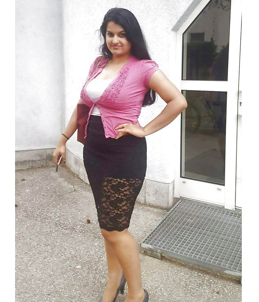 最もホットなDesi Rasia
 #91961896