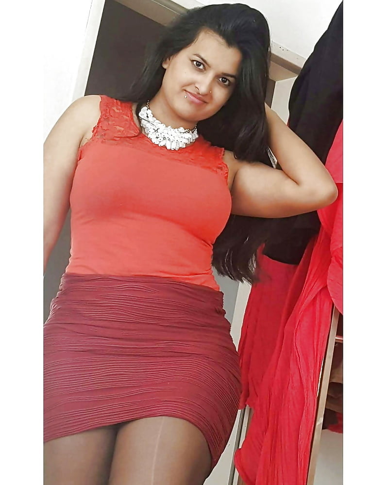 最もホットなDesi Rasia
 #91961899