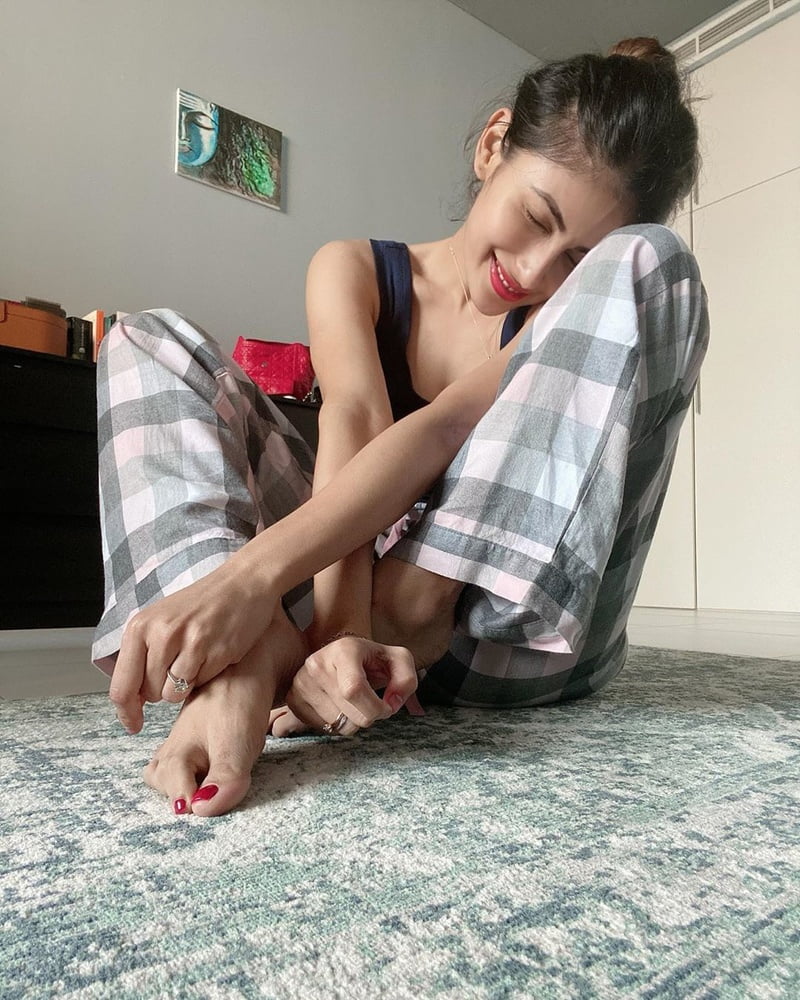 Sexy indische Füße 2
 #91938306
