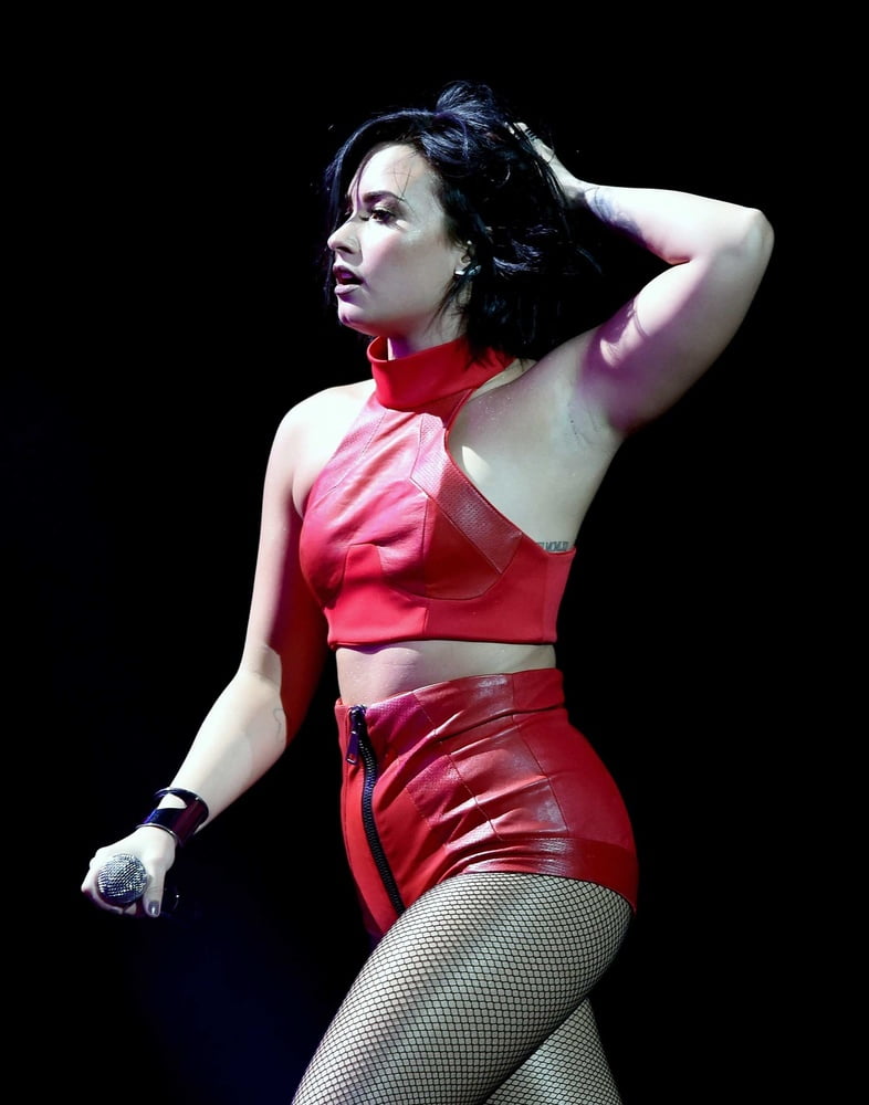 Demi Lovato Fit As Fuck 4 #89701126