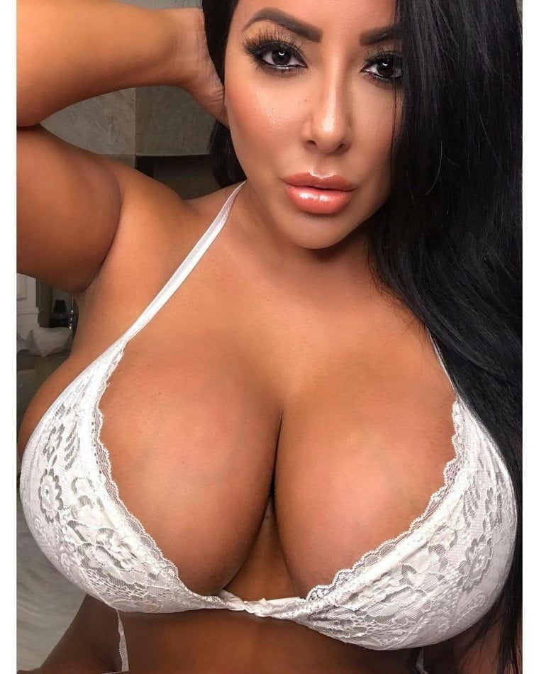 Amazing bimbos - horny plastic & fake tits sluts 46
 #92185755