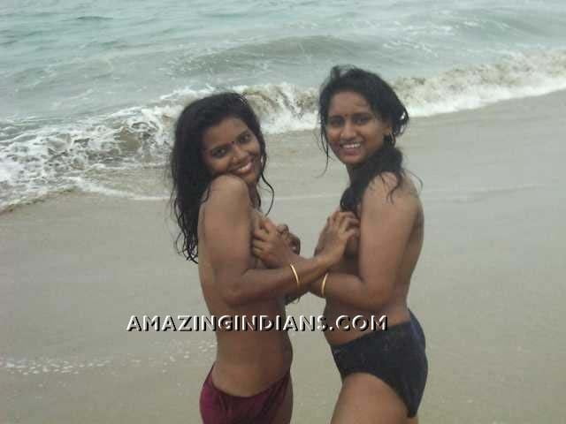 Incredibili indiani - anjali e mayura lesbiche
 #92770613
