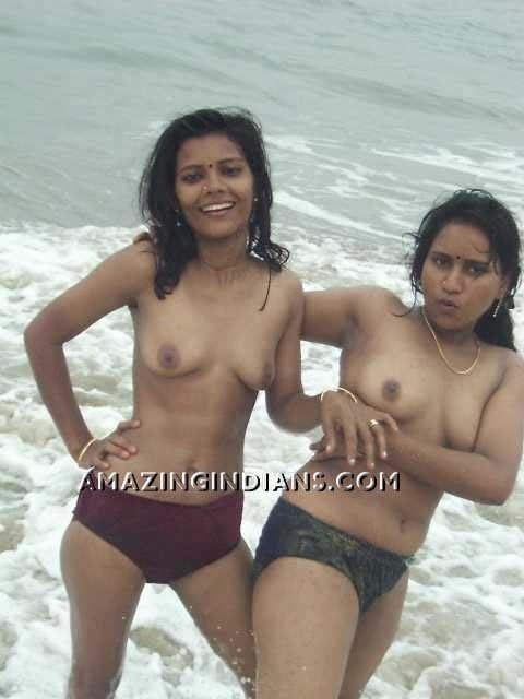 Incredibili indiani - anjali e mayura lesbiche
 #92770616