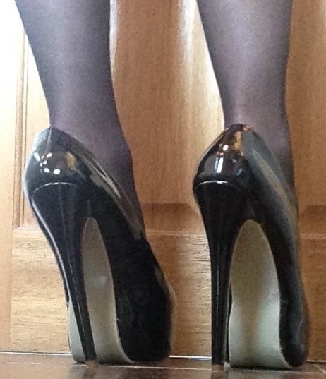 sexy ankles,sexy heels #106960314