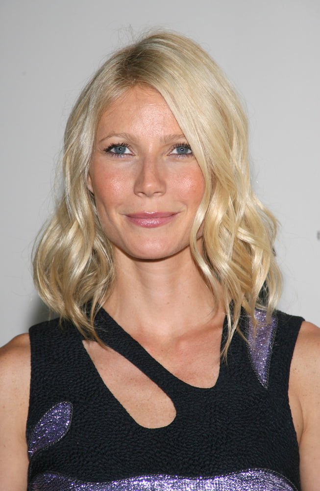 Sexy gwyneth
 #96389319