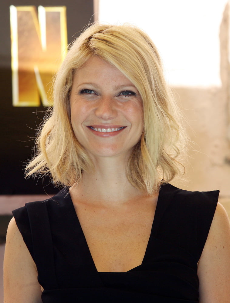 Sexy gwyneth
 #96389339