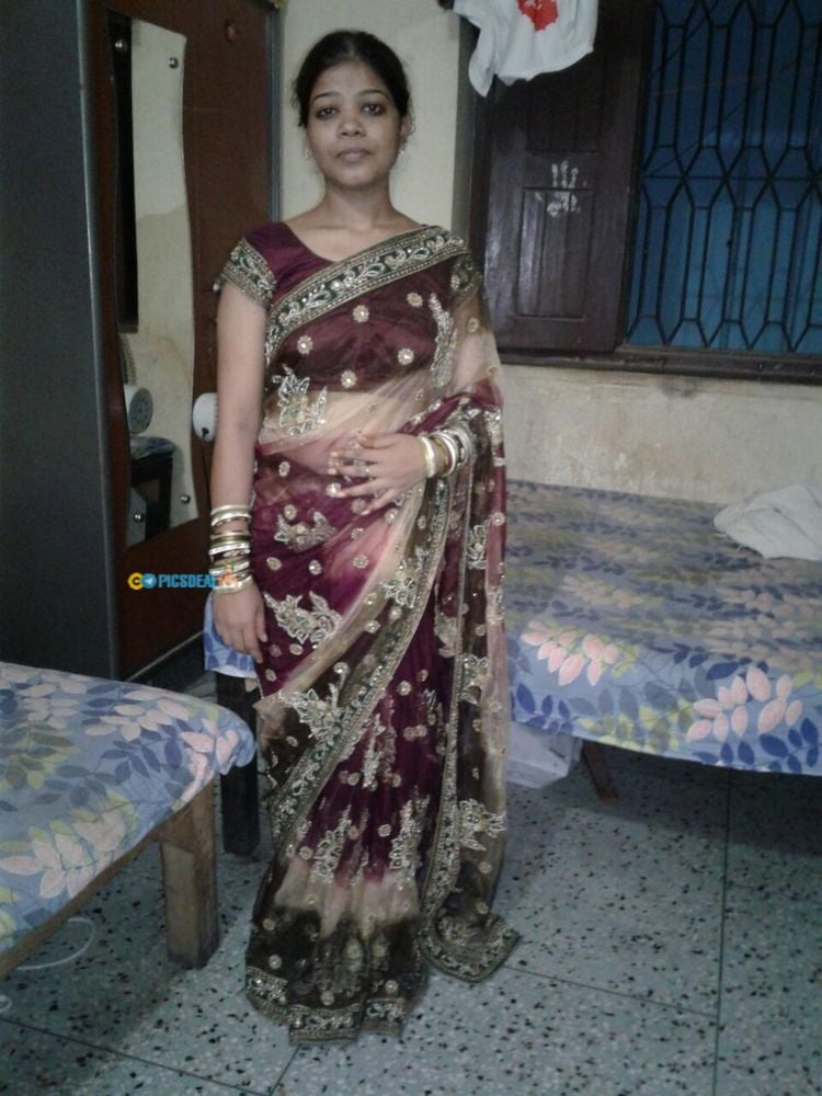 Desi VIllage wife image