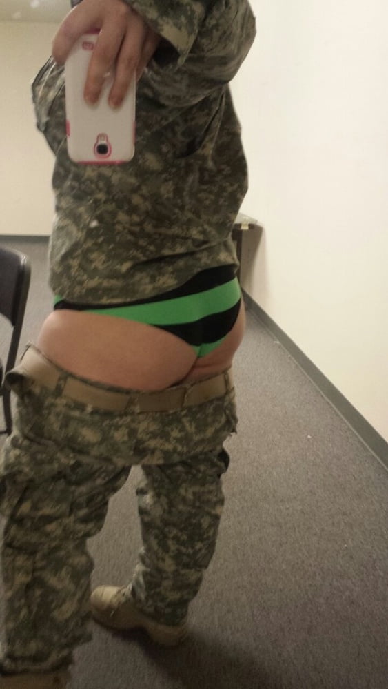Random XXX Pics 41 - Military Girls #89553521