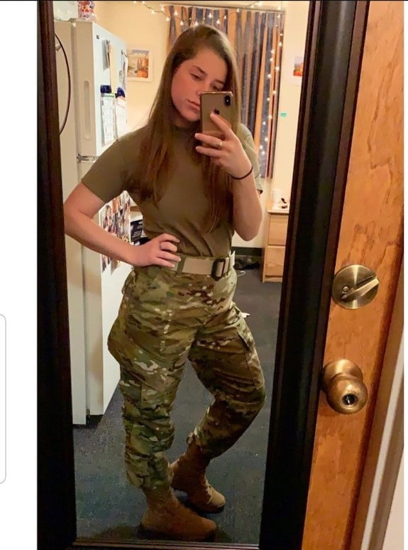 Random xxx pics 41 - ragazze militari
 #89554923