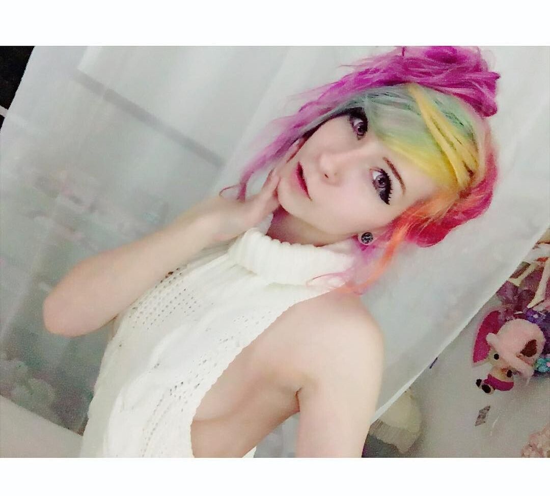 Himedeary desnuda #108113886