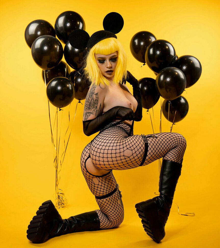 Katrina Wilkinson nackt #108312051