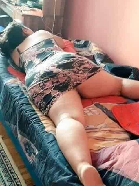 Fickende Hurenmutter
 #80622249