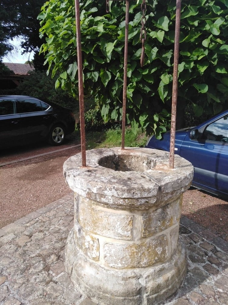 エスカパード・アン・アベノワ
 #87805126