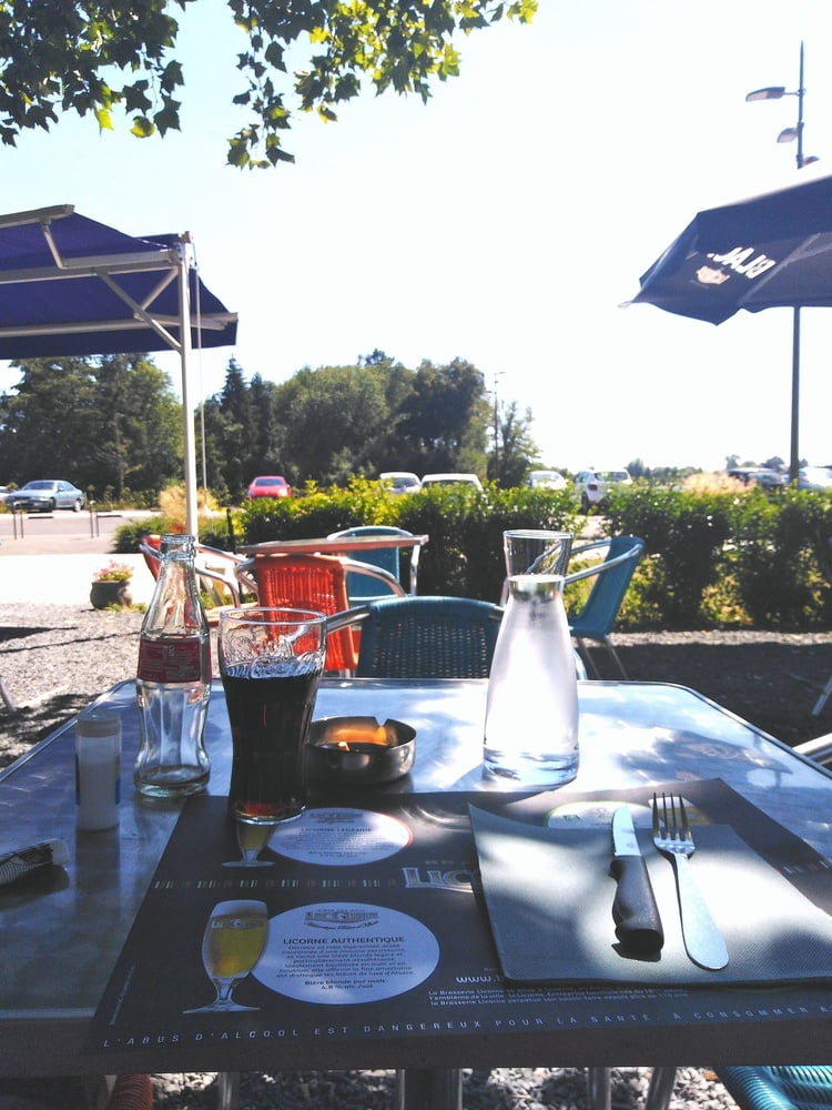 エスカパード・アン・アベノワ
 #87805165