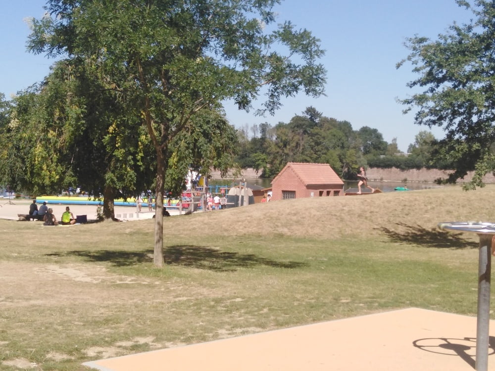 エスカパード・アン・アベノワ
 #87805208