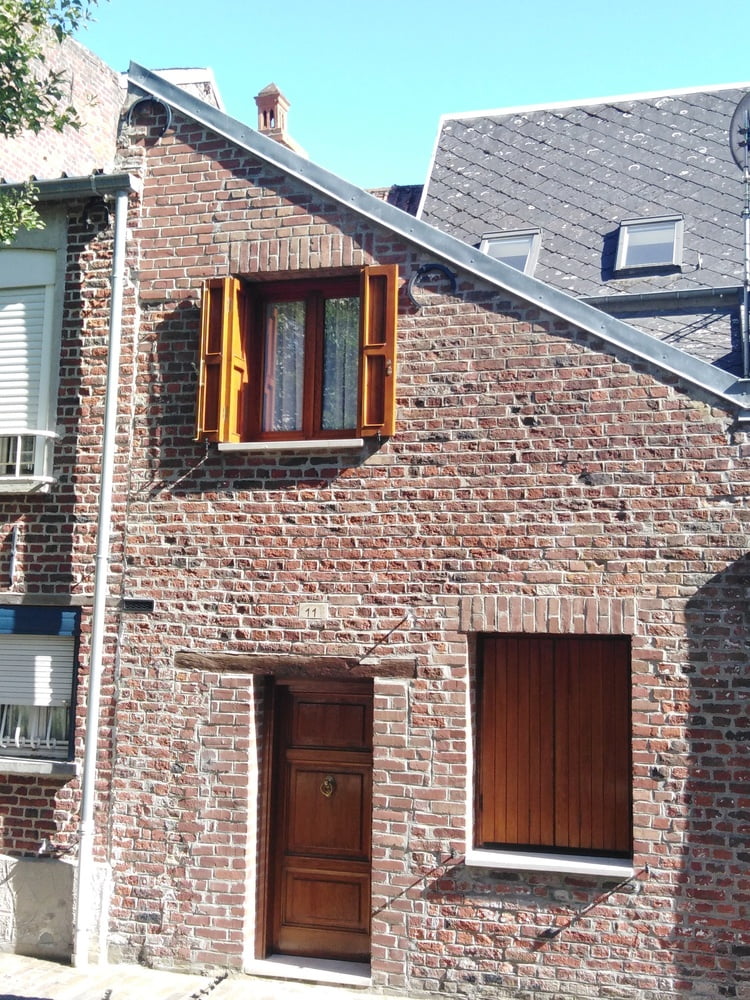 エスカパード・アン・アベノワ
 #87805243