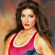 Diane Youdale  nackt