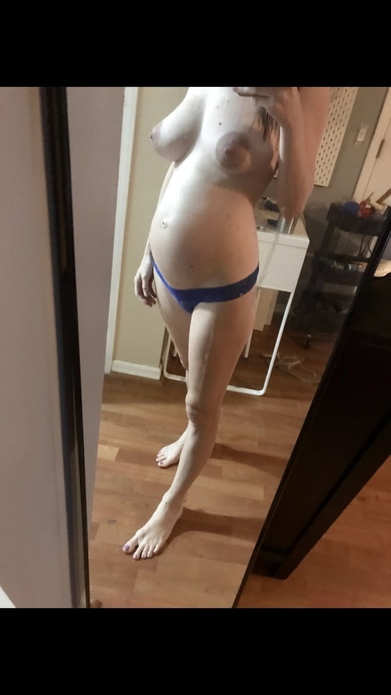 Sexy schwangere Mädchen 123
 #93294446