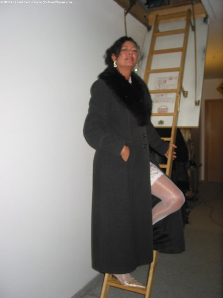 Yaiza Sexy Mama 5 #94042718