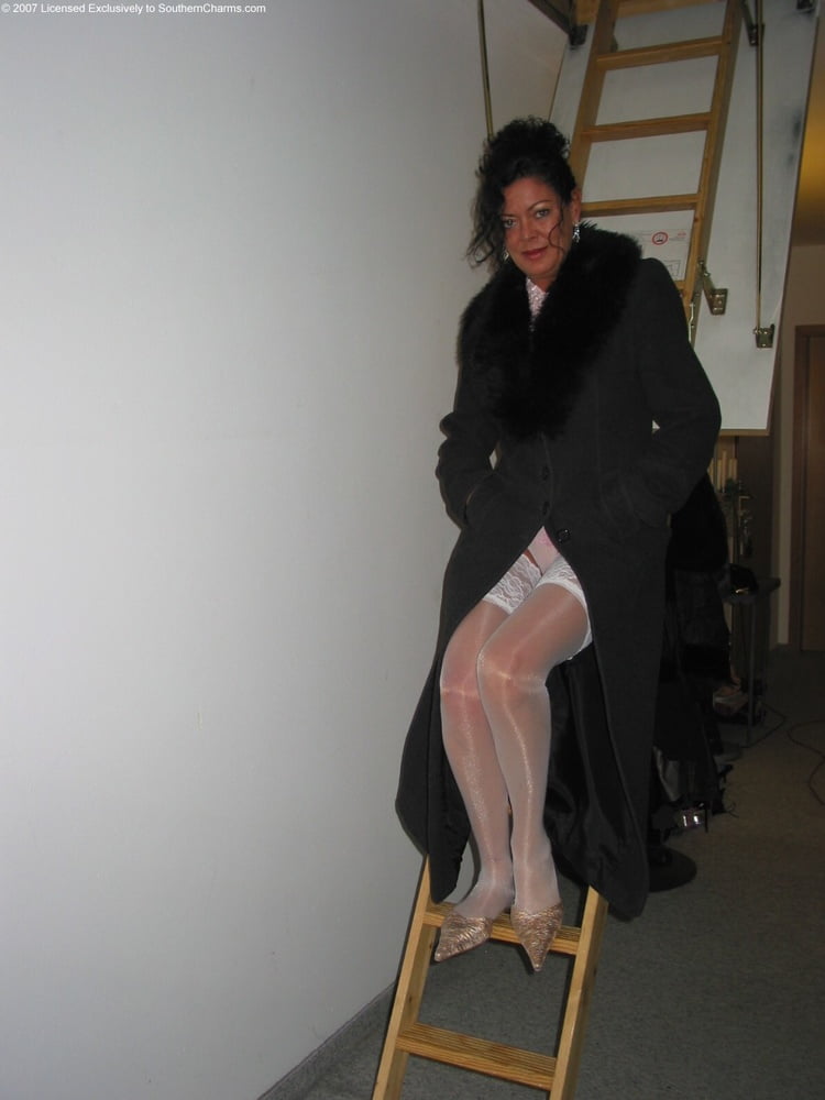 Yaiza Sexy Mama 5 #94042721