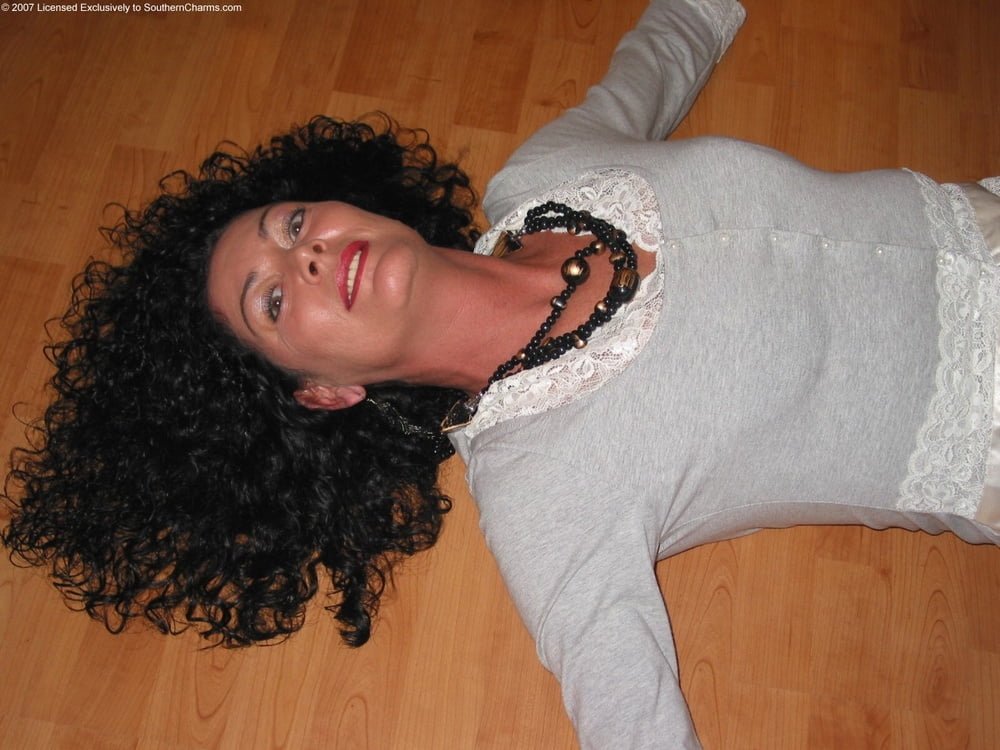 Yaiza Sexy Mama 5 #94043012