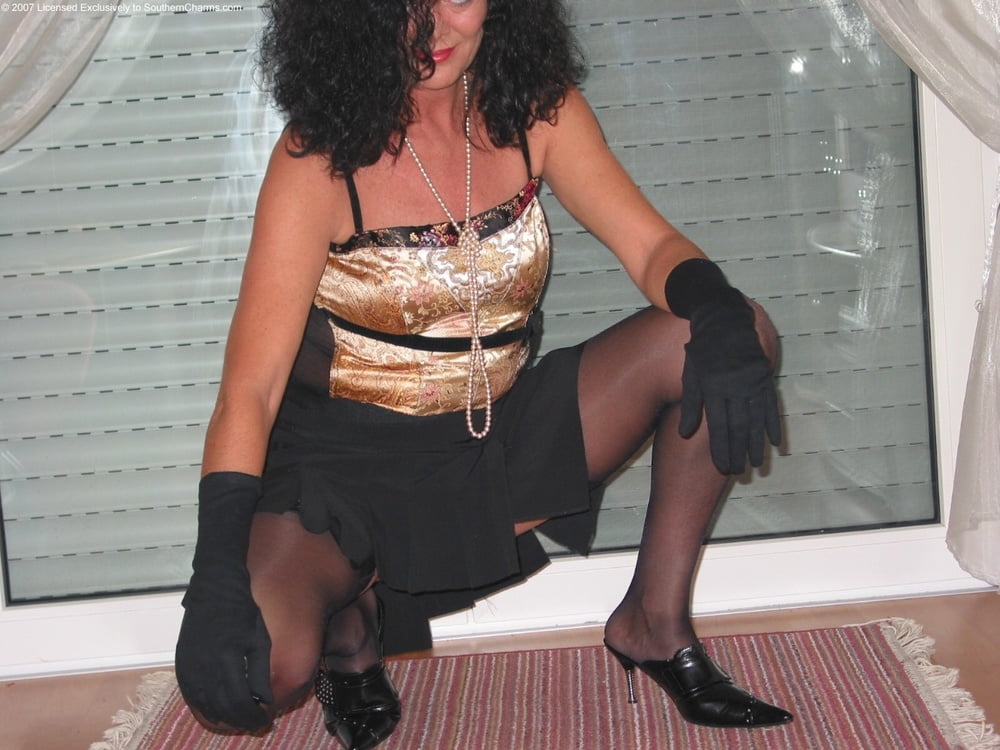 Yaiza Sexy Mama 5 #94043380