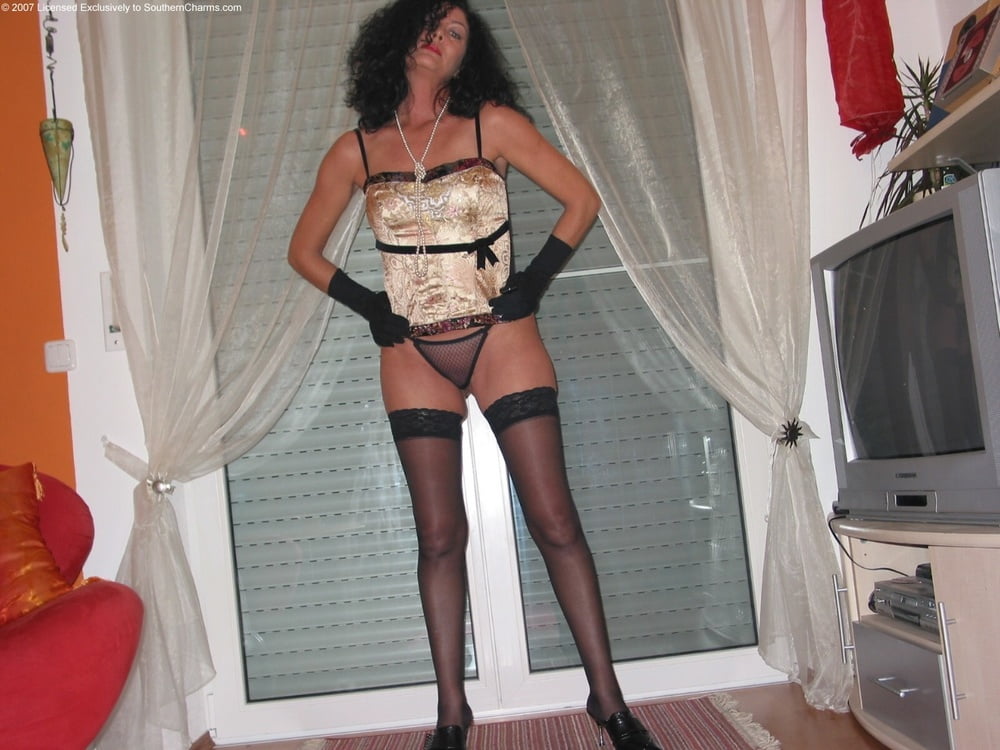 Yaiza Sexy Mama 5 #94043409