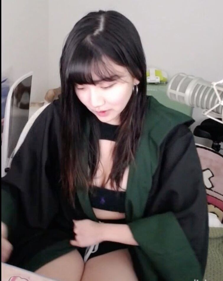 AriaSaki desnuda #108533598