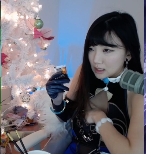 AriaSaki desnuda #108533692