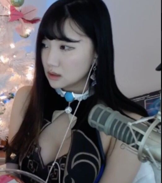 AriaSaki desnuda #108533695